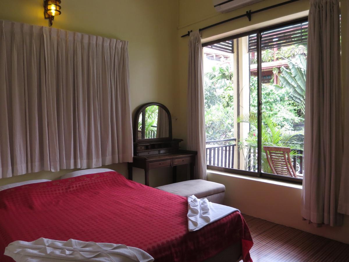 Goldie Guesthouse Phnom Penh Exterior photo